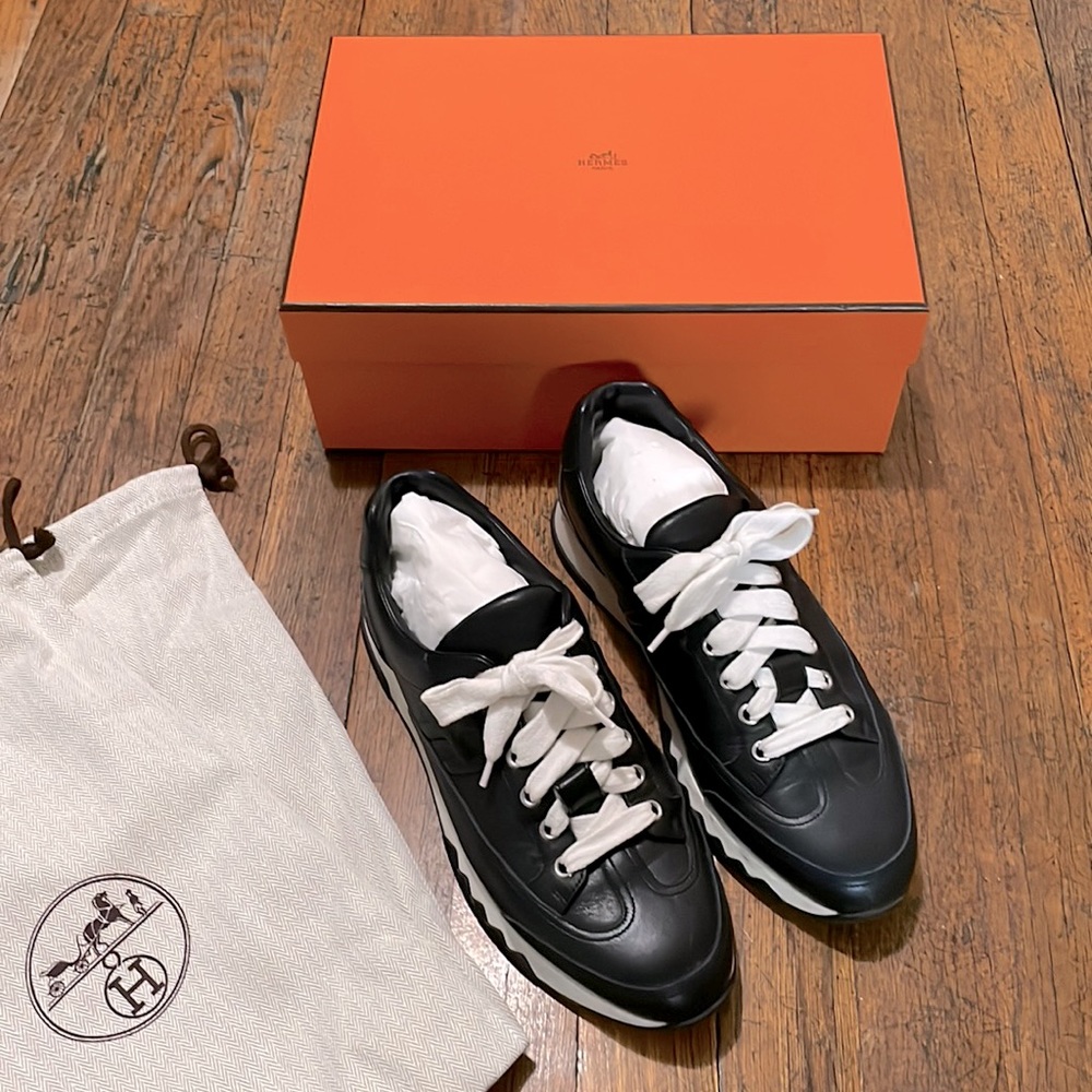 Hermes Trail Sneakers Trainers Black/Noir and White size 38